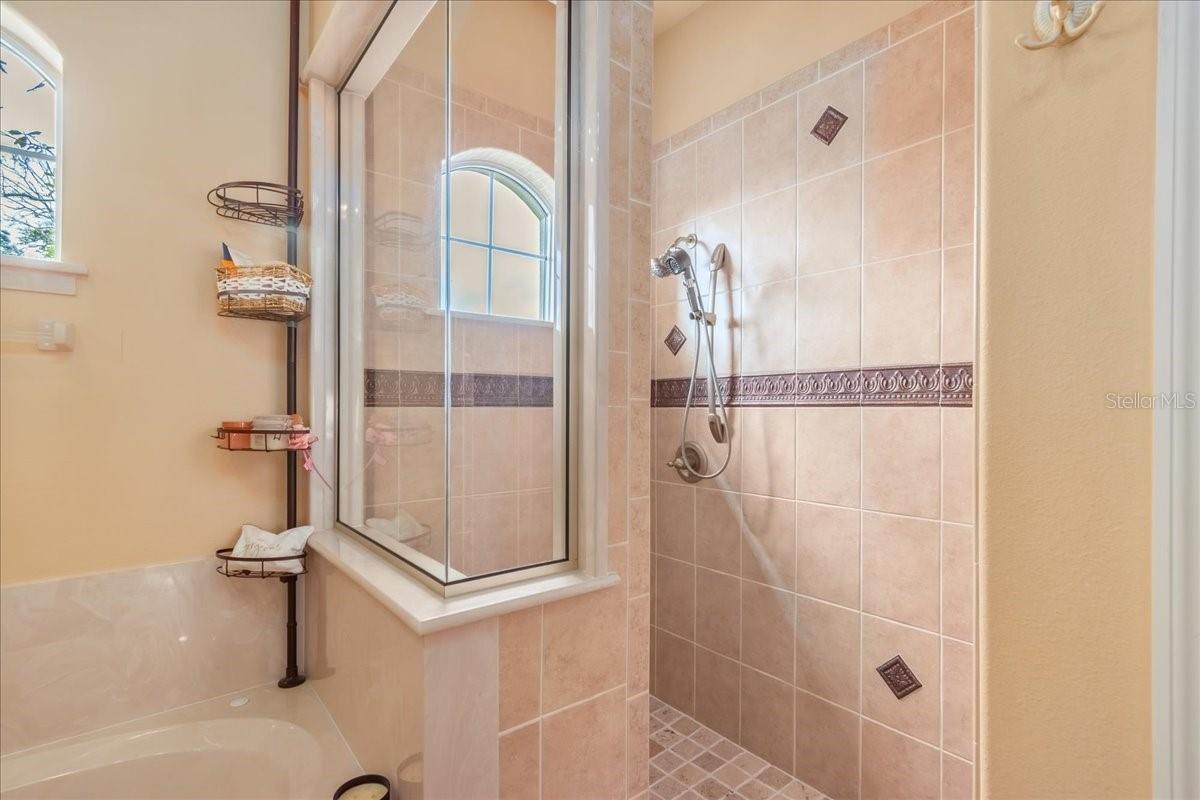 Image 22 of 48 For 6405 10th Street