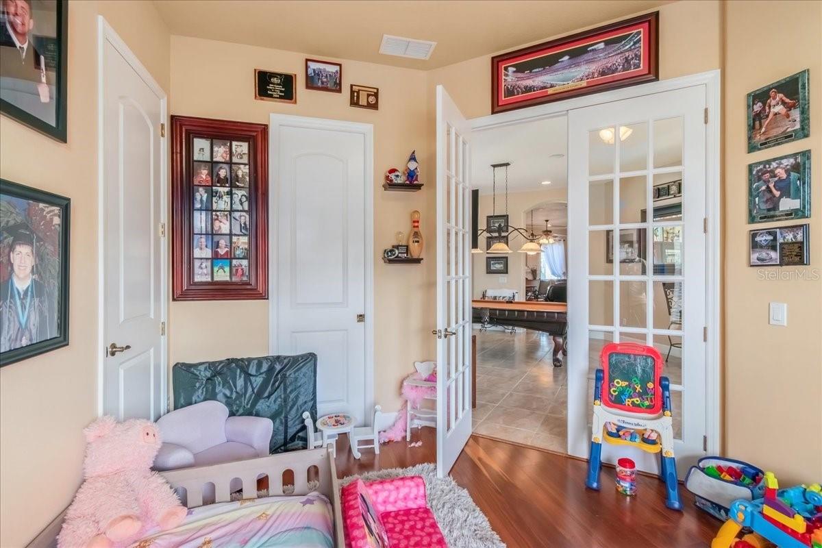 Image 29 of 48 For 6405 10th Street