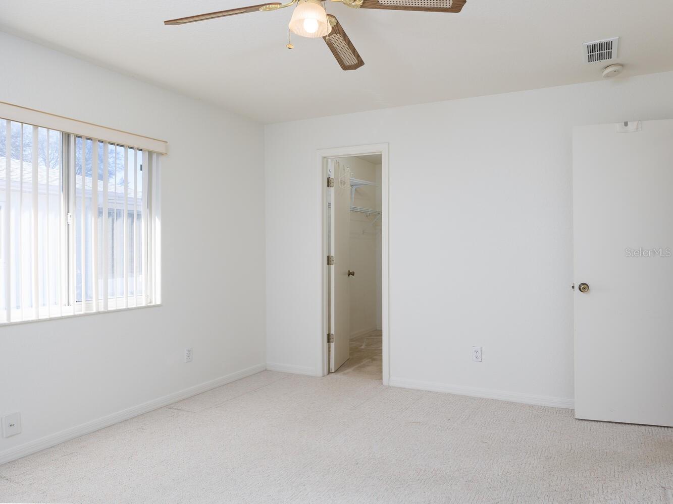 Image 17 of 49 For 6086 98th Loop