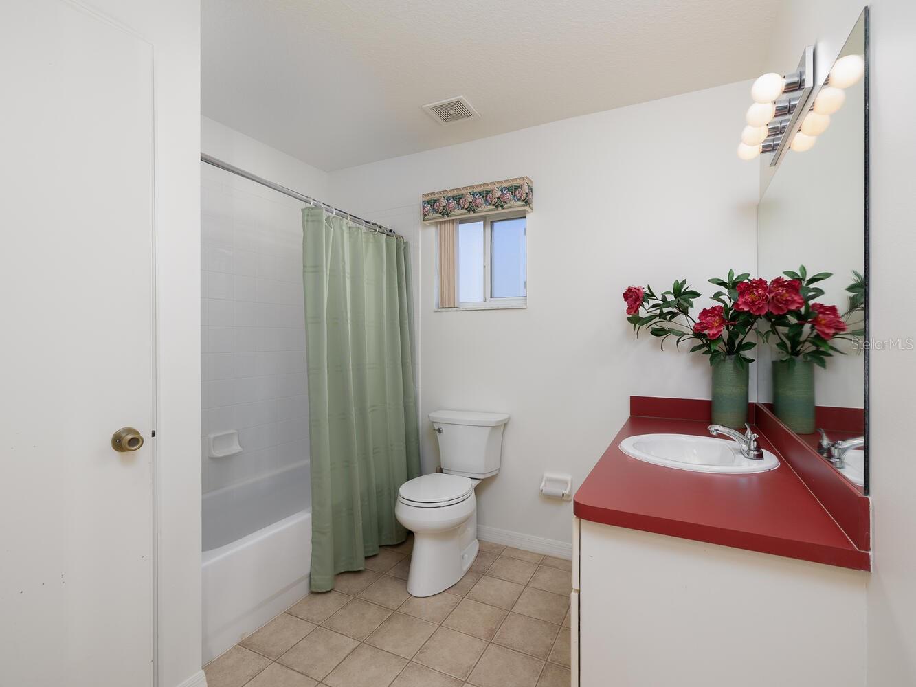 Image 18 of 49 For 6086 98th Loop