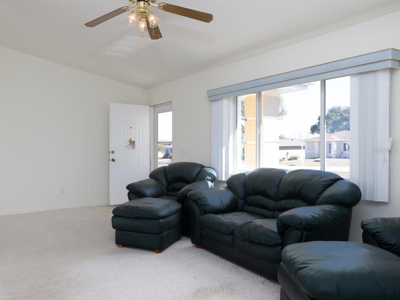 Image 6 of 49 For 6086 98th Loop