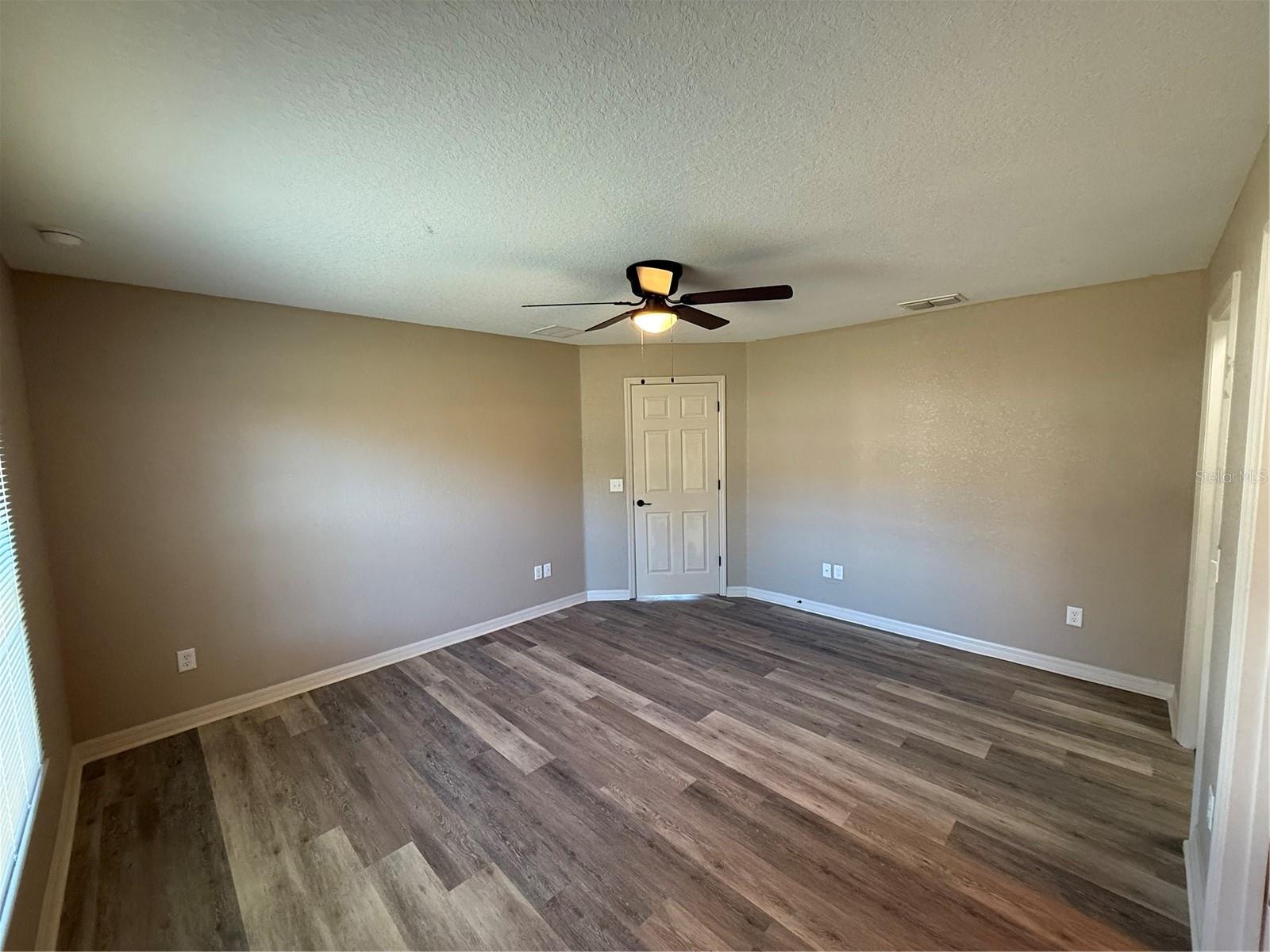 Image 11 of 20 For 5663 57th Street