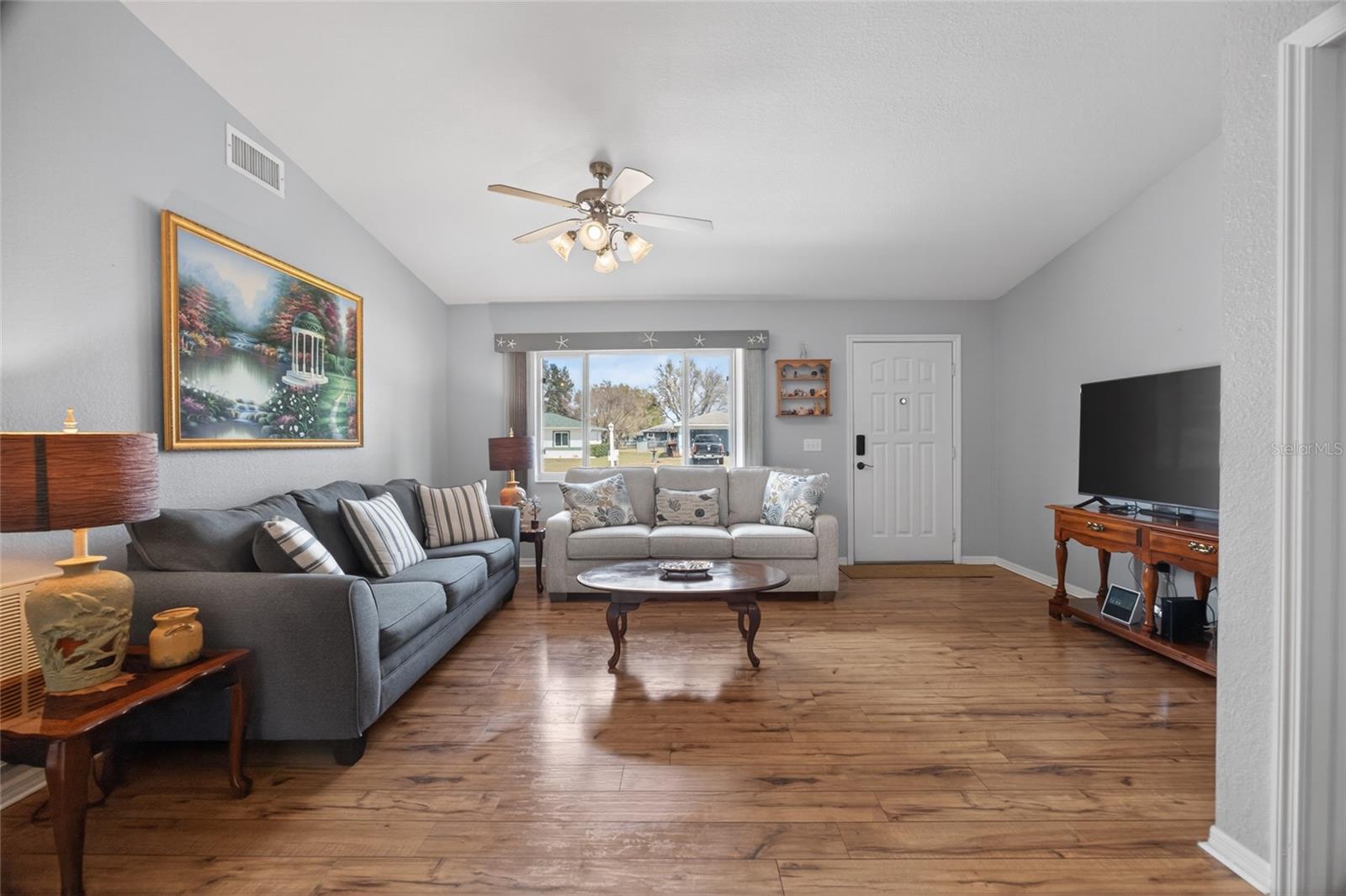 Image 6 of 30 For 6196 101st Place