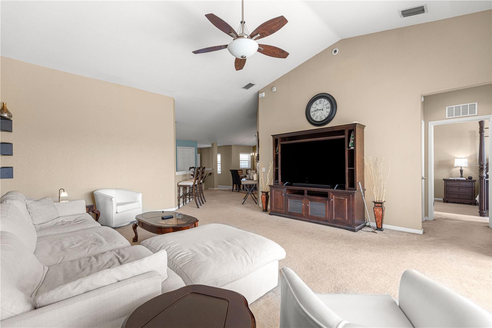 Image 18 of 80 For 4555 52nd Circle 108