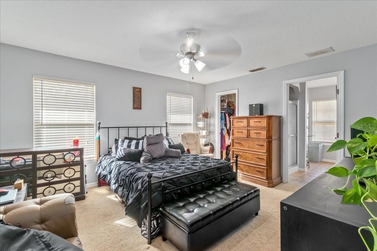 Image 17 of 33 For 14 Redwood Track Radial