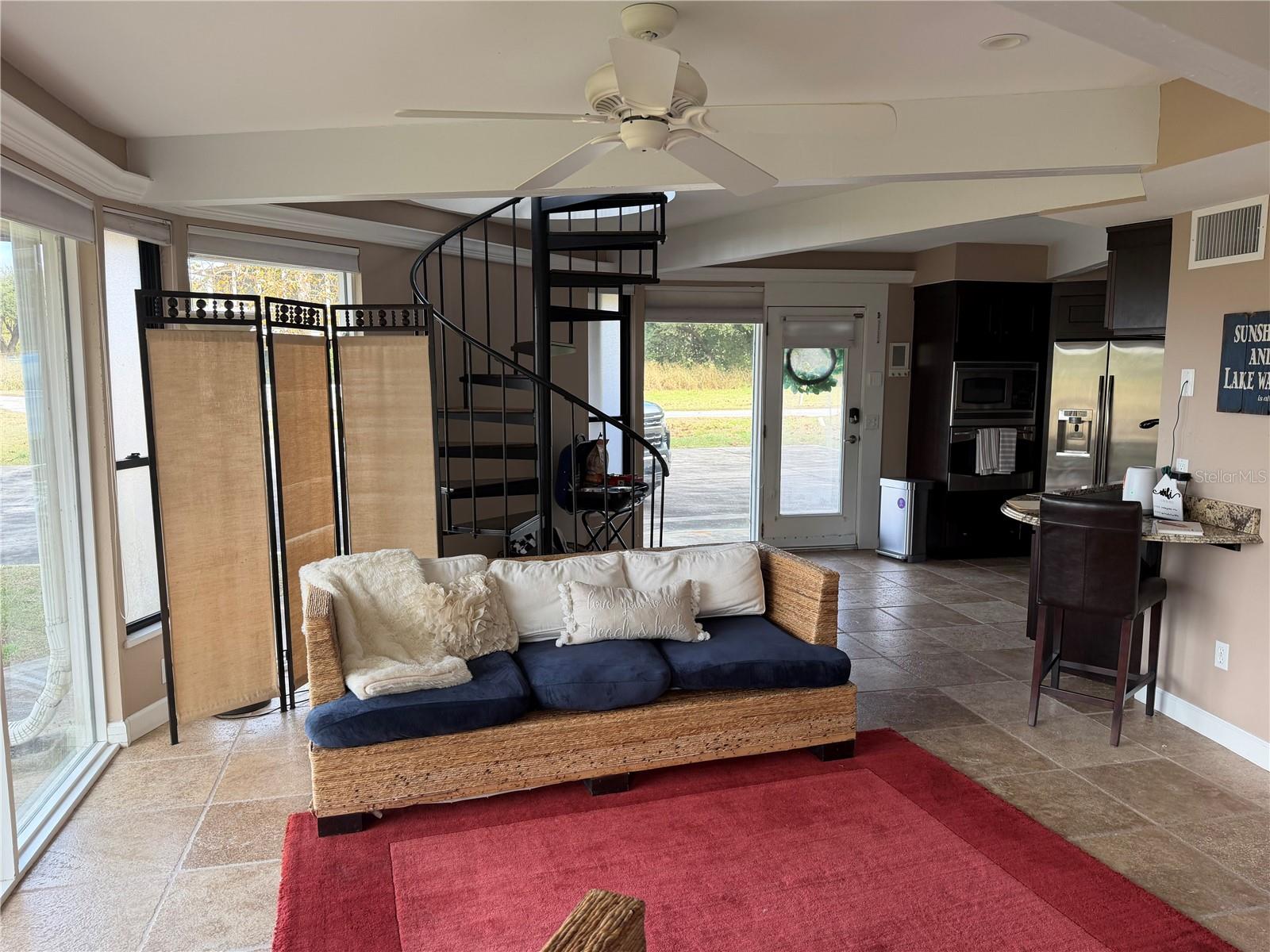 Image 11 of 19 For 15760 140th Avenue