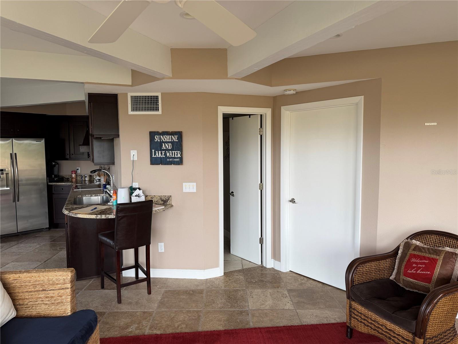 Image 12 of 19 For 15760 140th Avenue