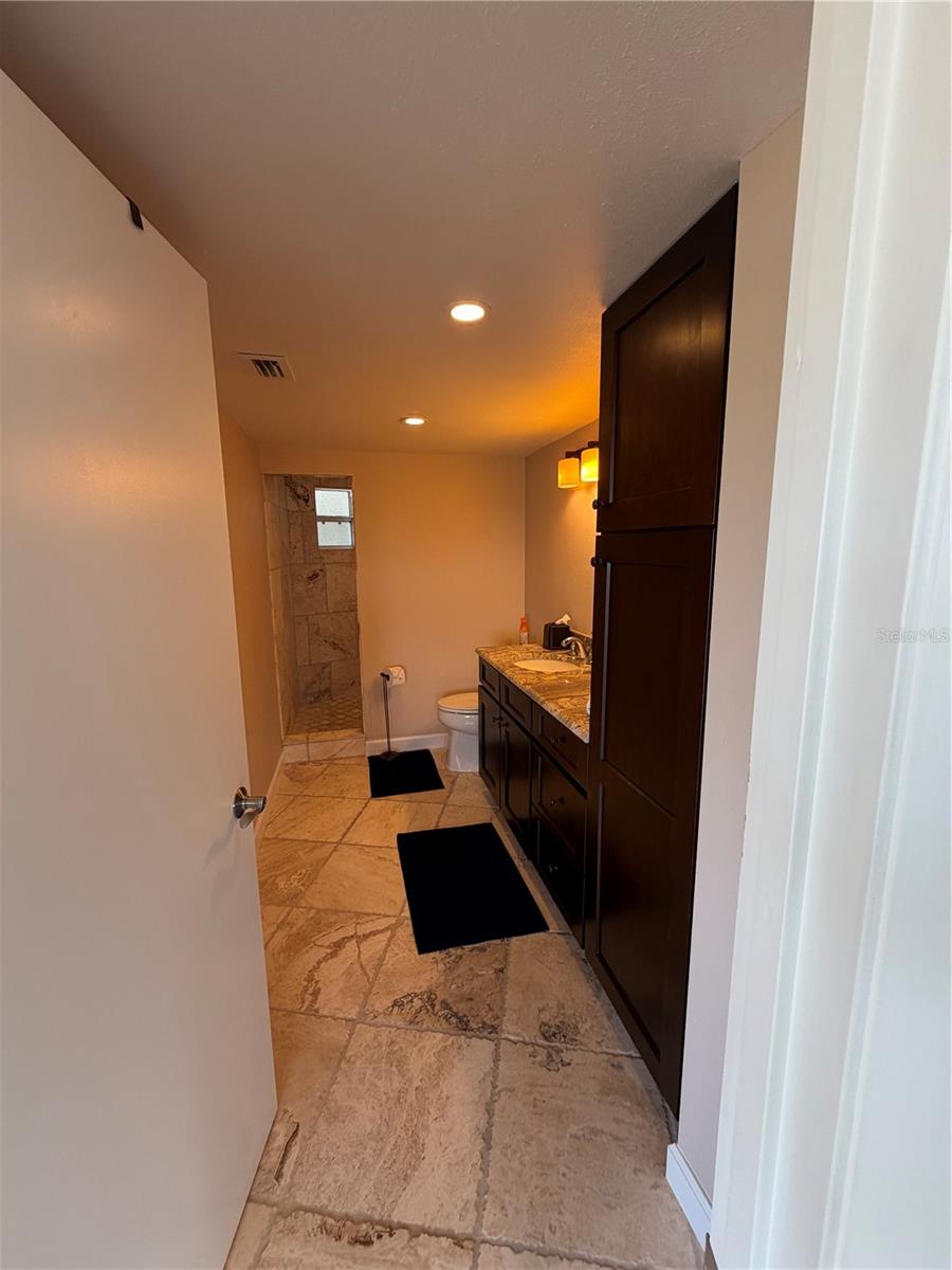 Image 16 of 19 For 15760 140th Avenue