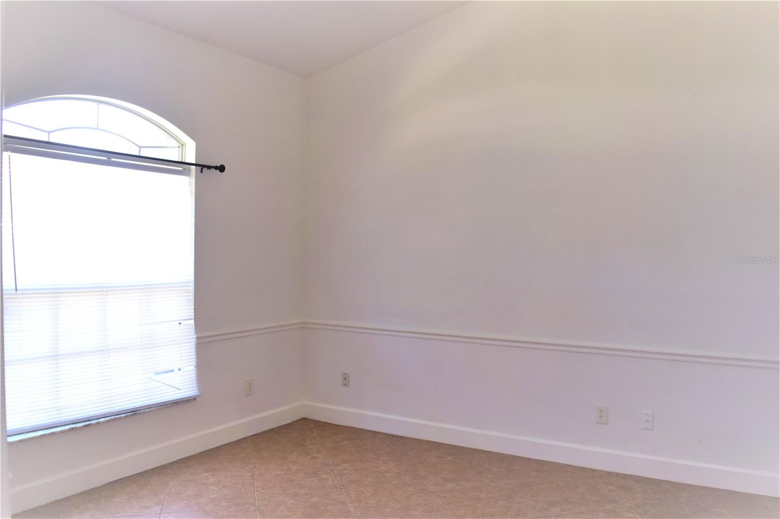 Image 8 of 18 For 4444 115th Street