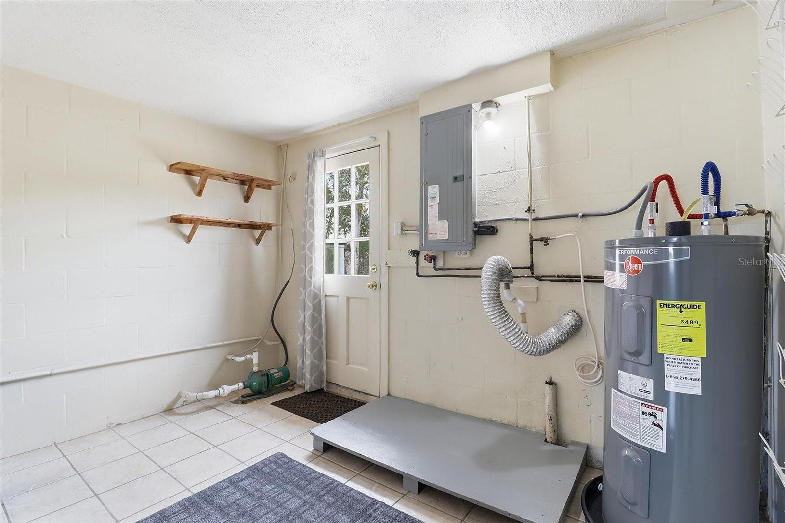 Image 21 of 32 For 7461 Village Drive