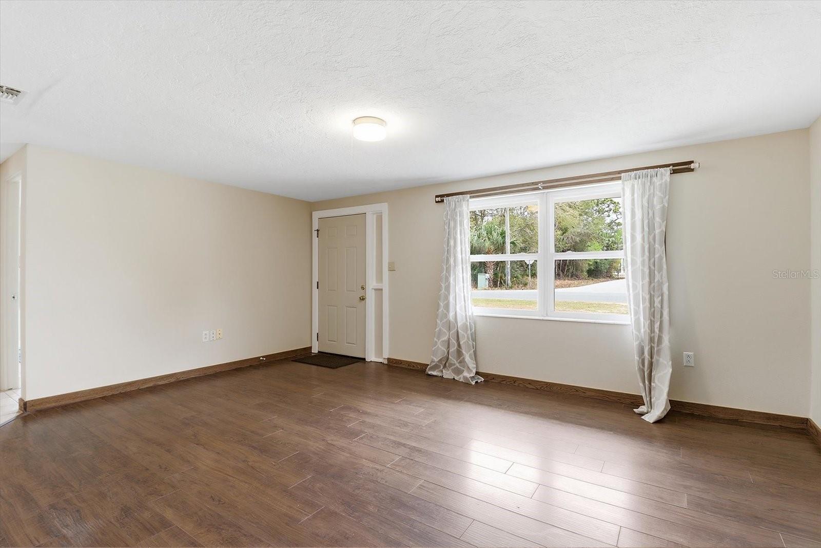 Image 8 of 32 For 7461 Village Drive