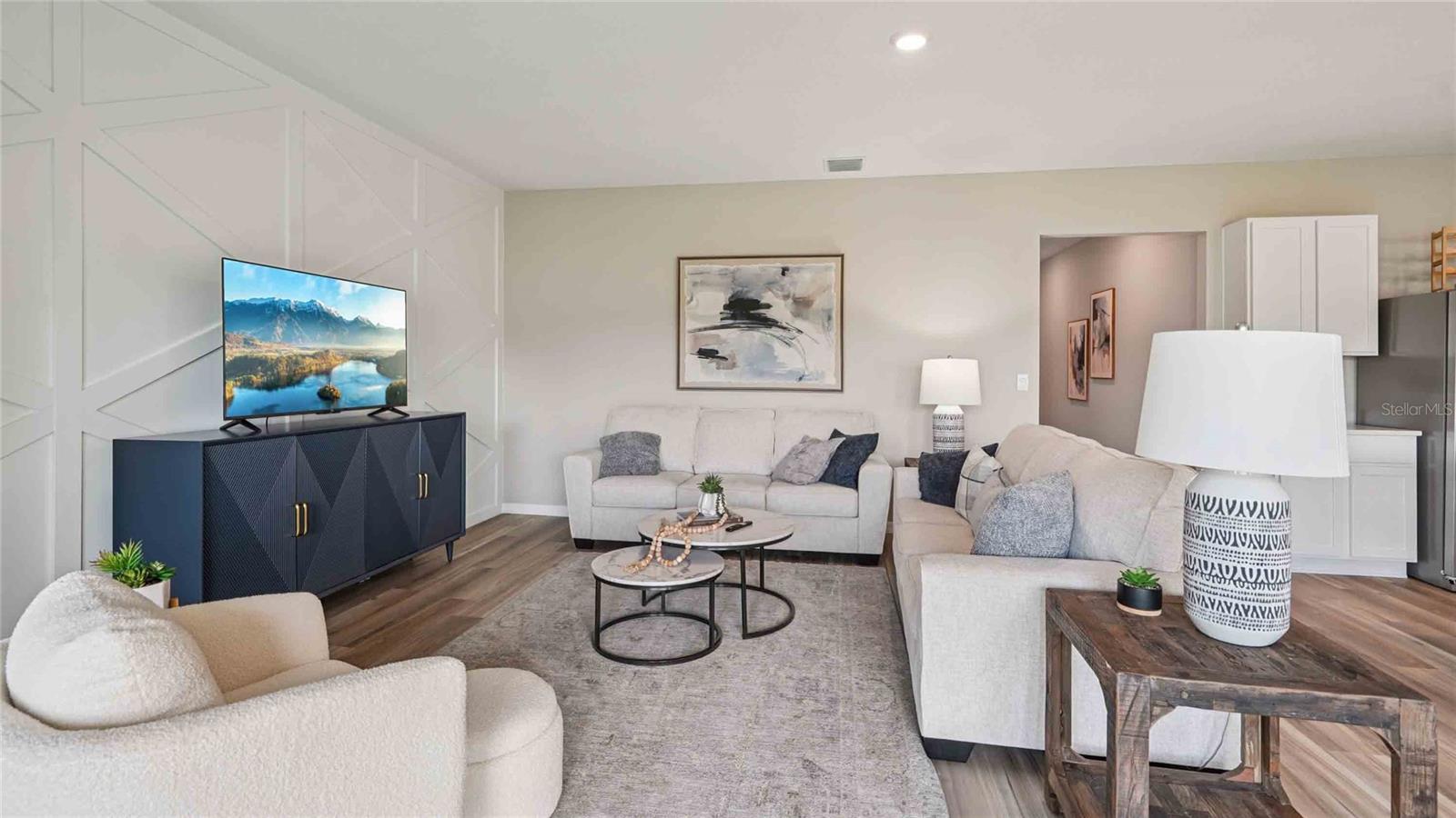 Image 9 of 23 For 24267 13th Boulevard