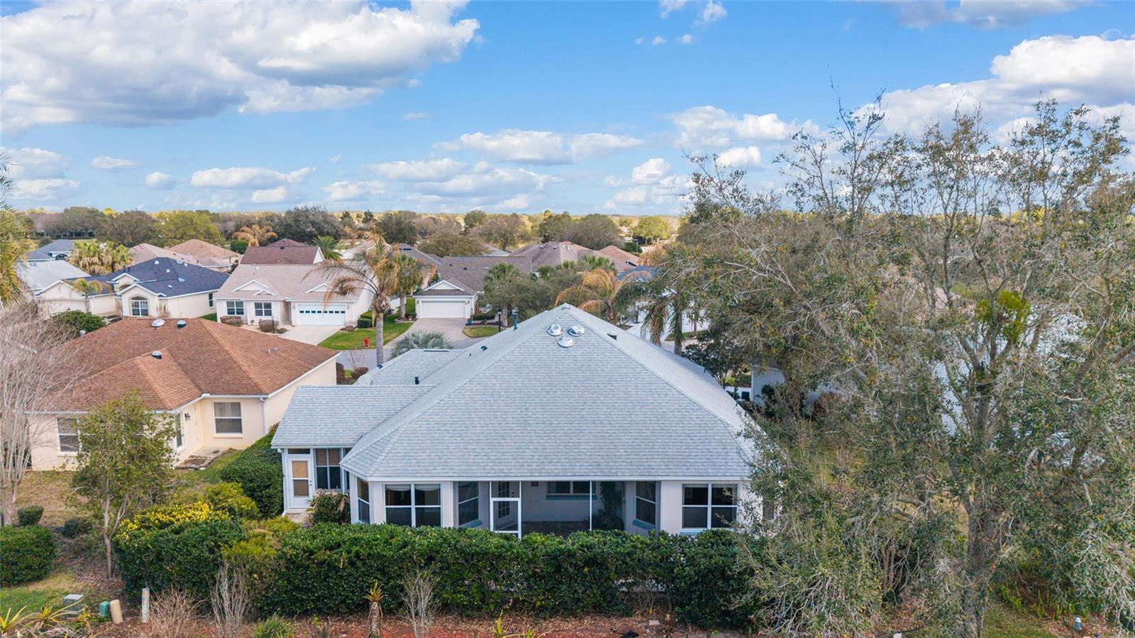 Image 47 of 60 For 646 Stratford Lane