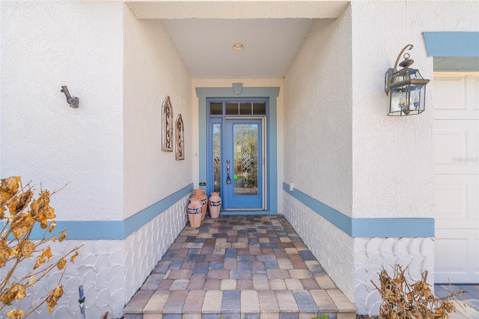 Image 5 of 60 For 646 Stratford Lane