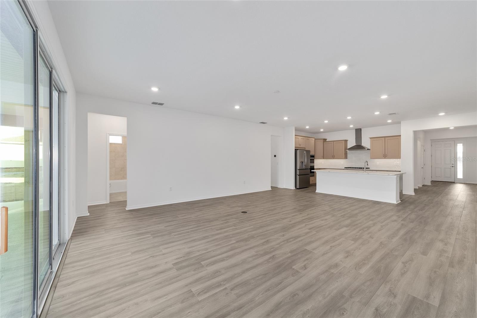 Image 15 of 47 For 7299 57th Lane