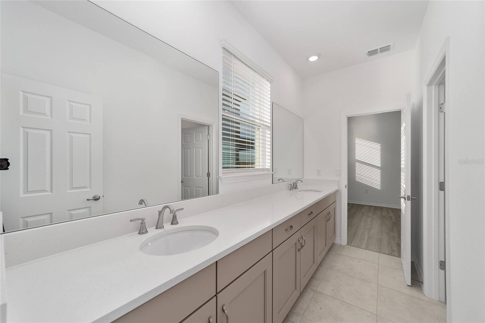 Image 34 of 47 For 7299 57th Lane