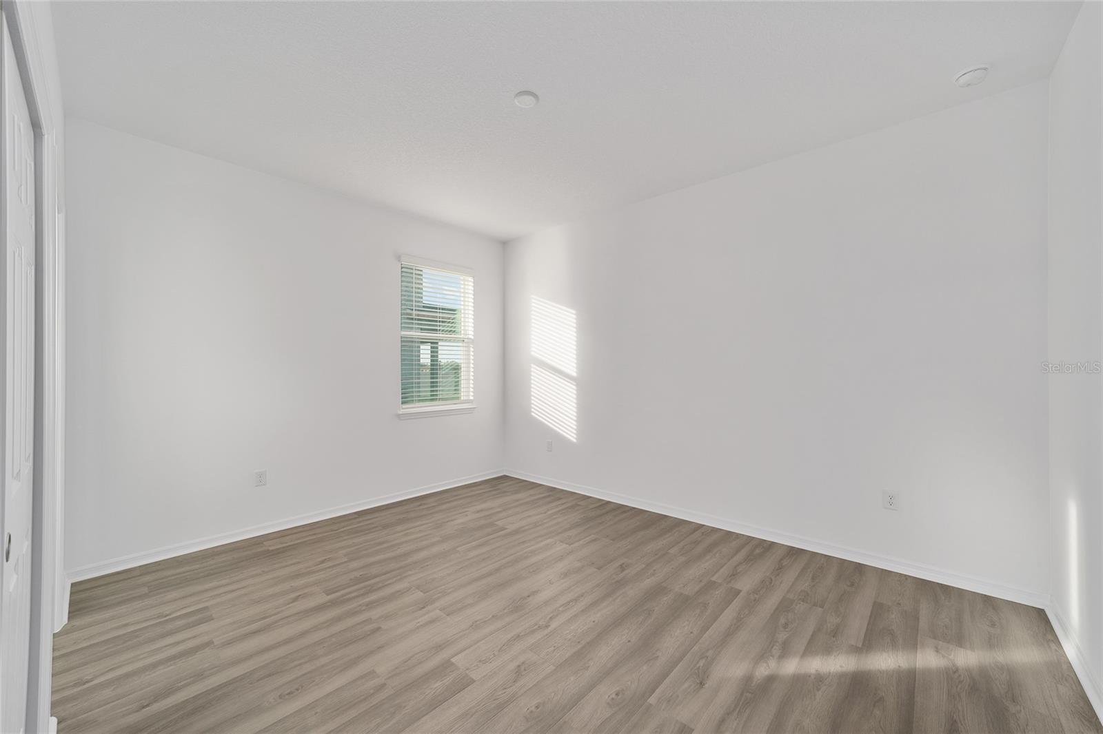 Image 36 of 47 For 7299 57th Lane