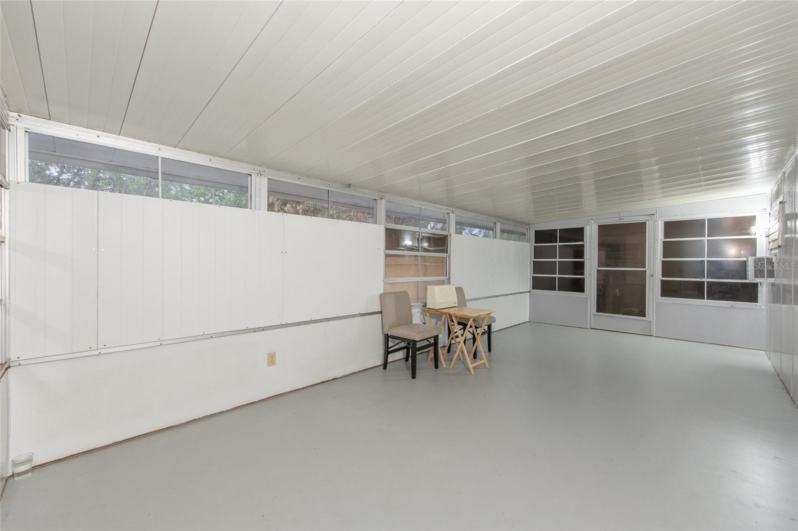 Image 4 of 27 For 2142 185th Terrace