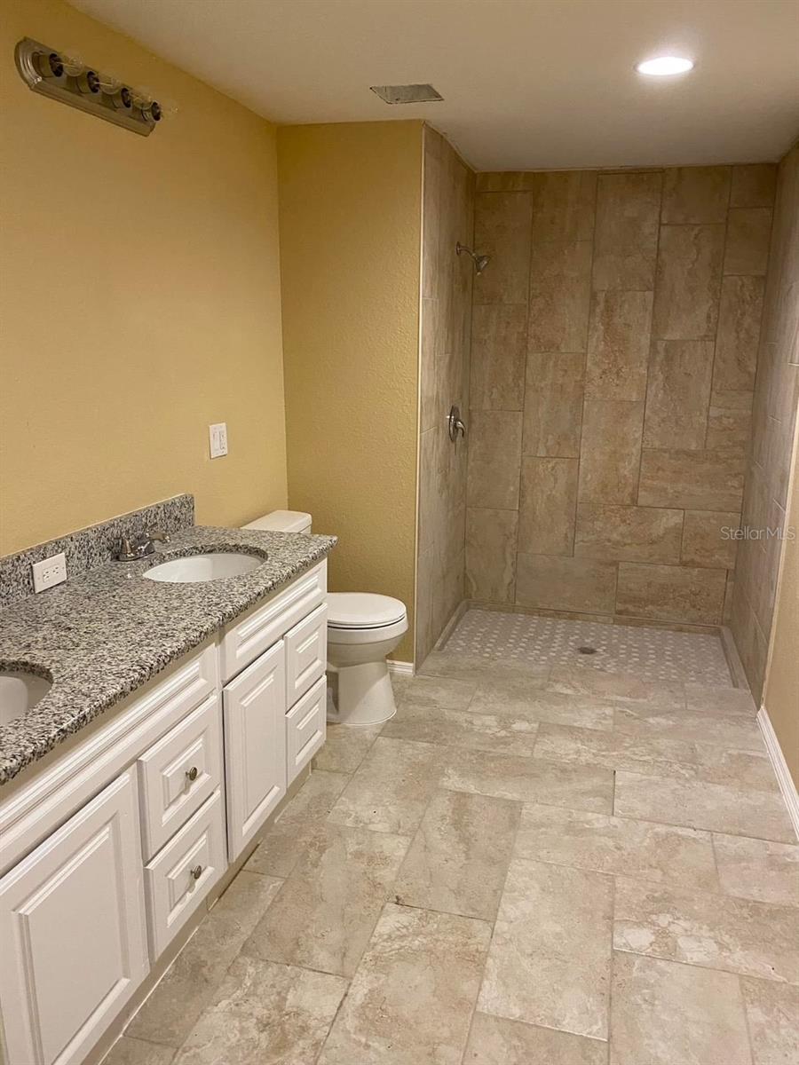 Image 4 of 6 For 4341 154th Street