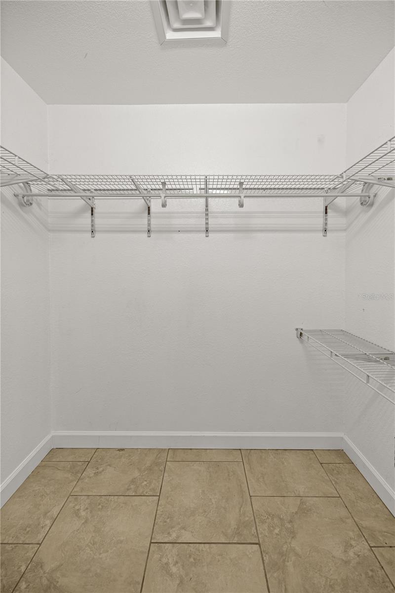 Image 15 of 30 For 2400 37th Street