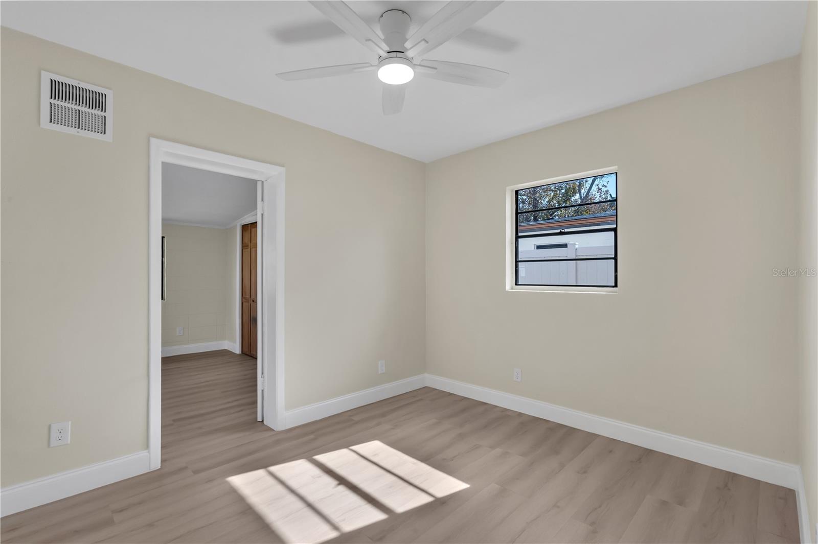 Image 17 of 27 For 7514 Mandarin Drive