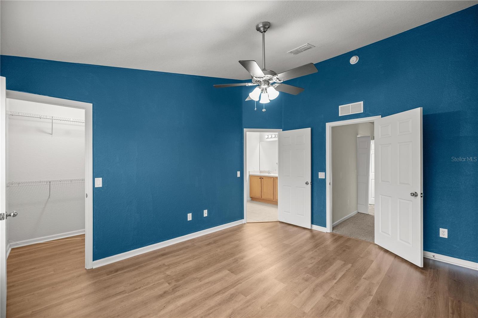 Image 13 of 41 For 4415 52nd Circle 103