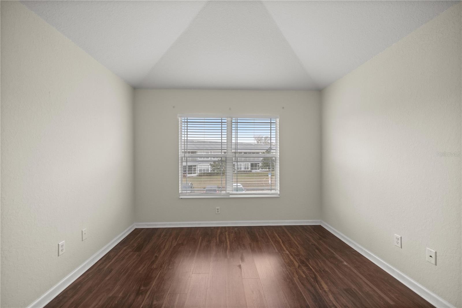 Image 21 of 41 For 4415 52nd Circle 103