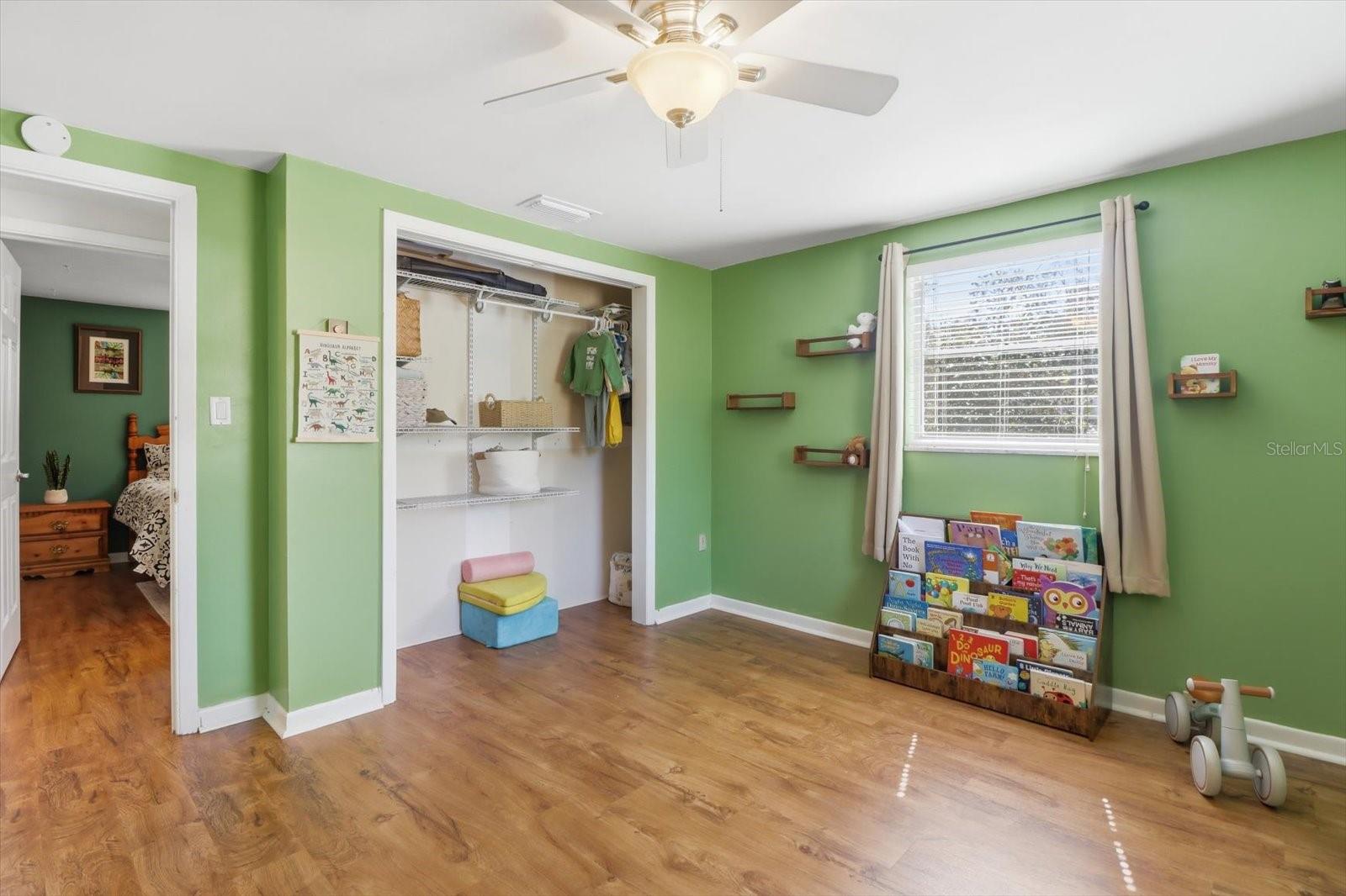 Image 19 of 42 For 455 Camellia Avenue