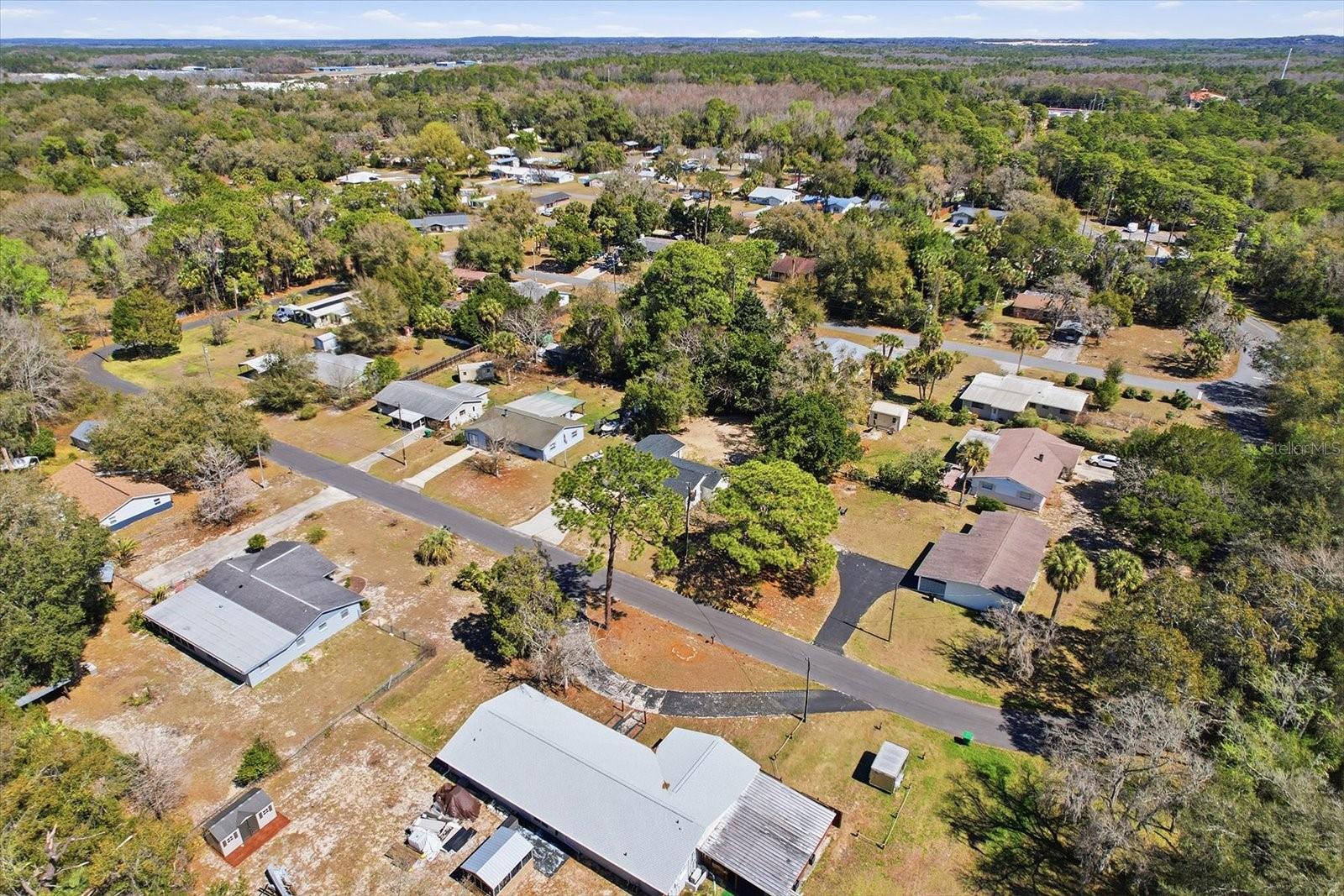 Image 36 of 42 For 455 Camellia Avenue