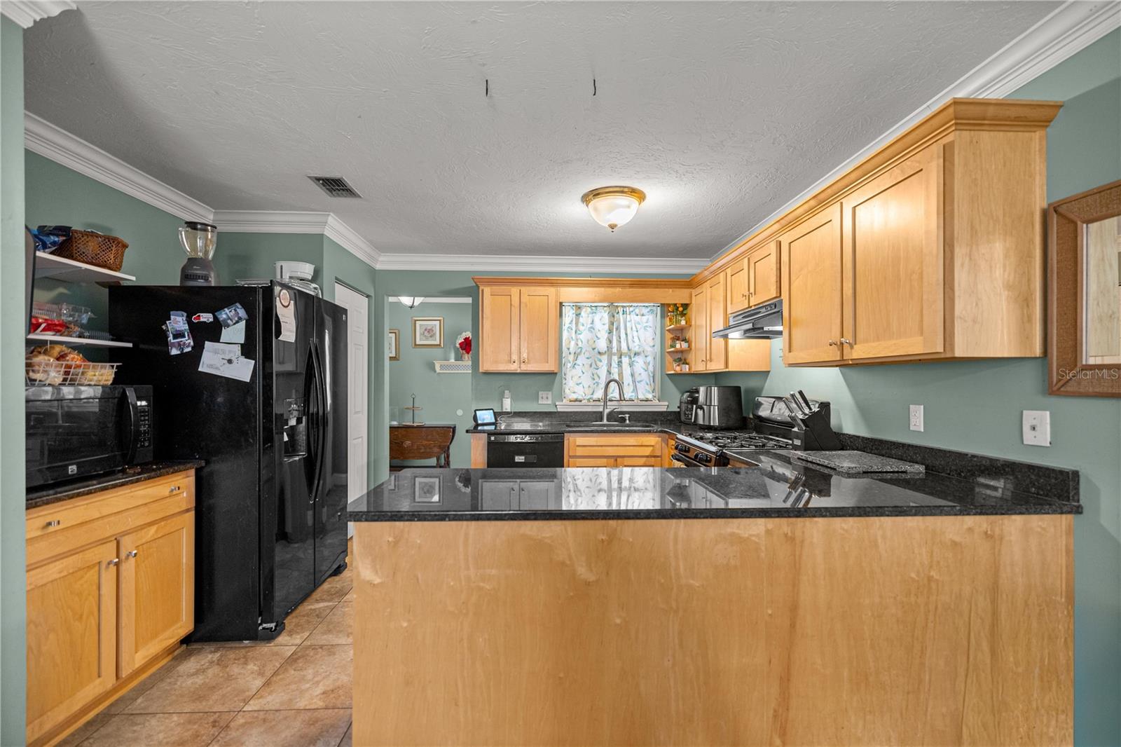 Image 12 of 32 For 5947 Avenue C