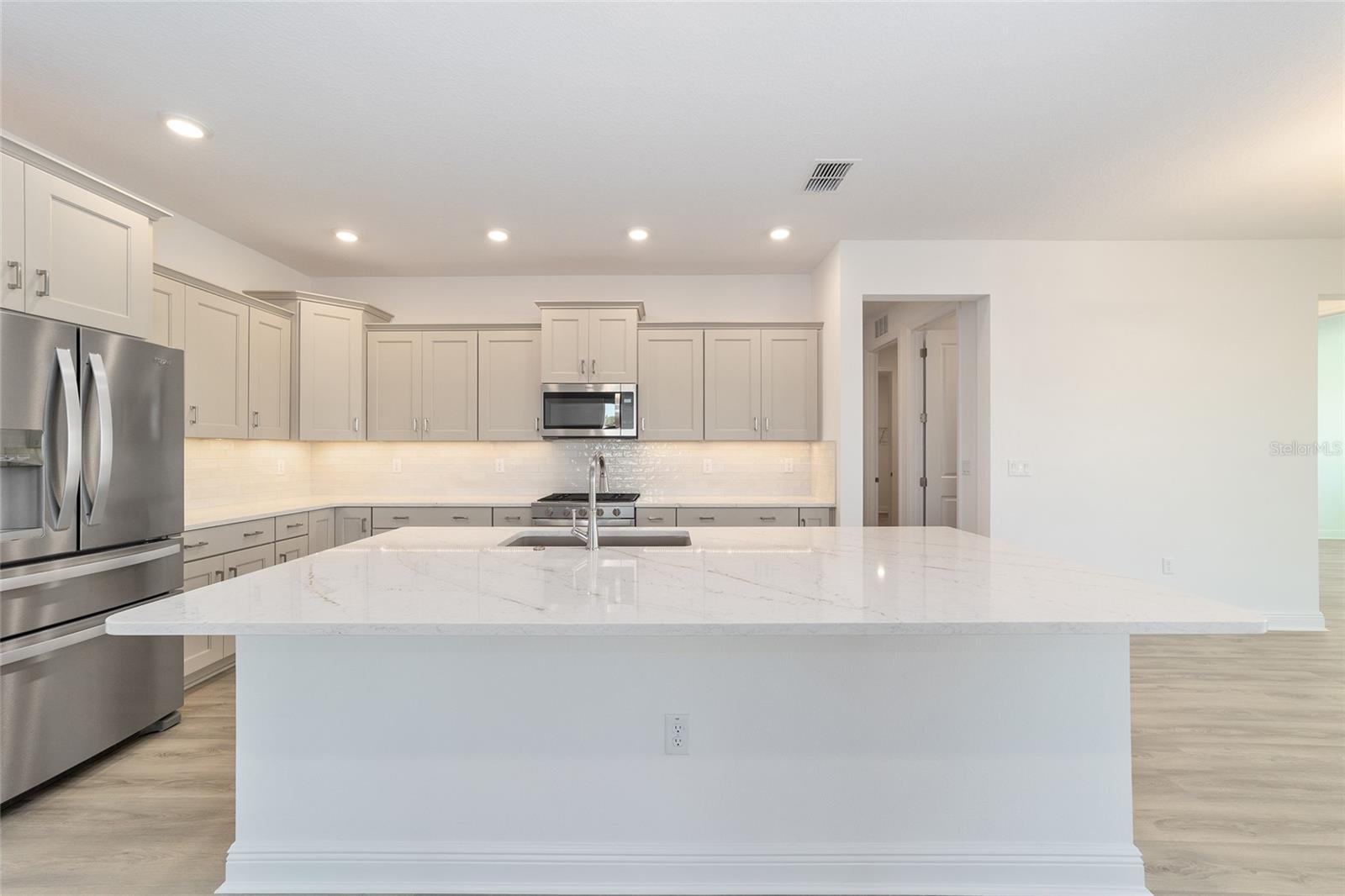 Image 20 of 44 For 10668 101st Lane