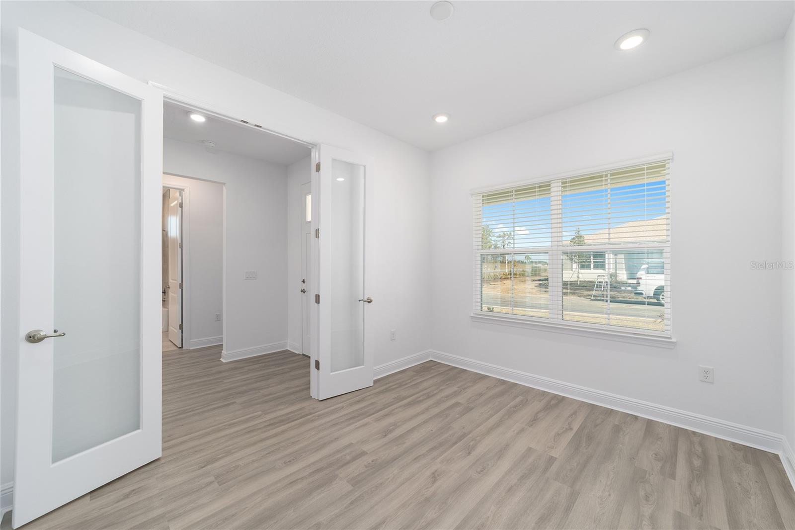 Image 31 of 44 For 10668 101st Lane