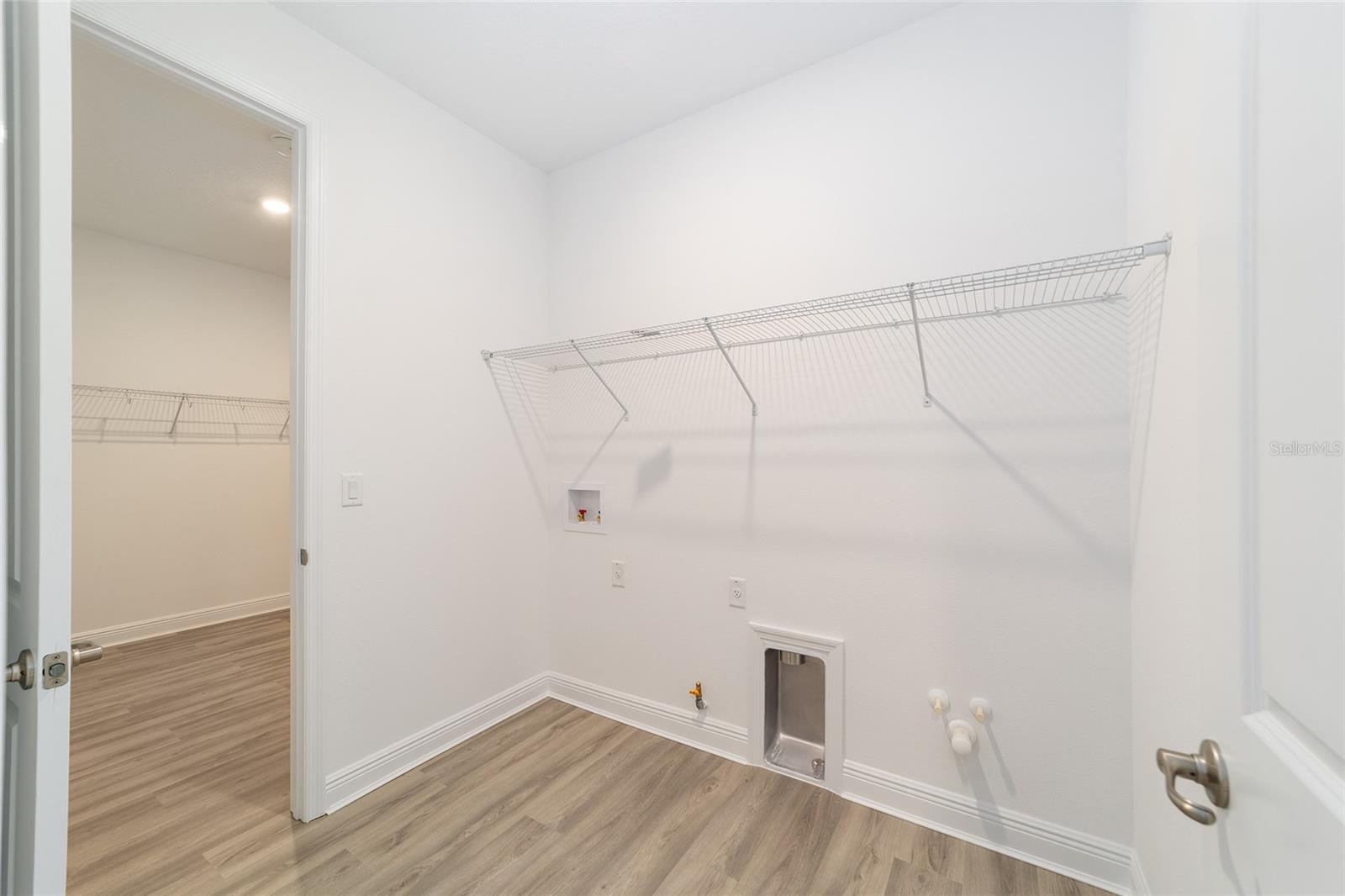 Image 37 of 44 For 10668 101st Lane