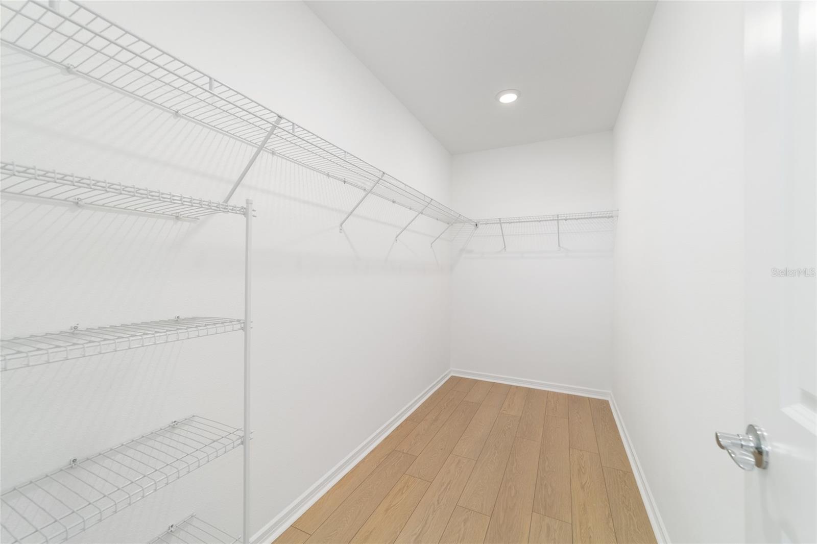 Image 28 of 58 For 5543 85th Avenue Road