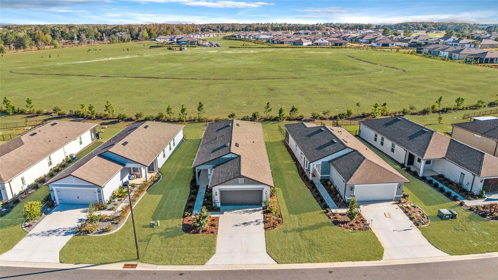 Image 3 of 58 For 5543 85th Avenue Road