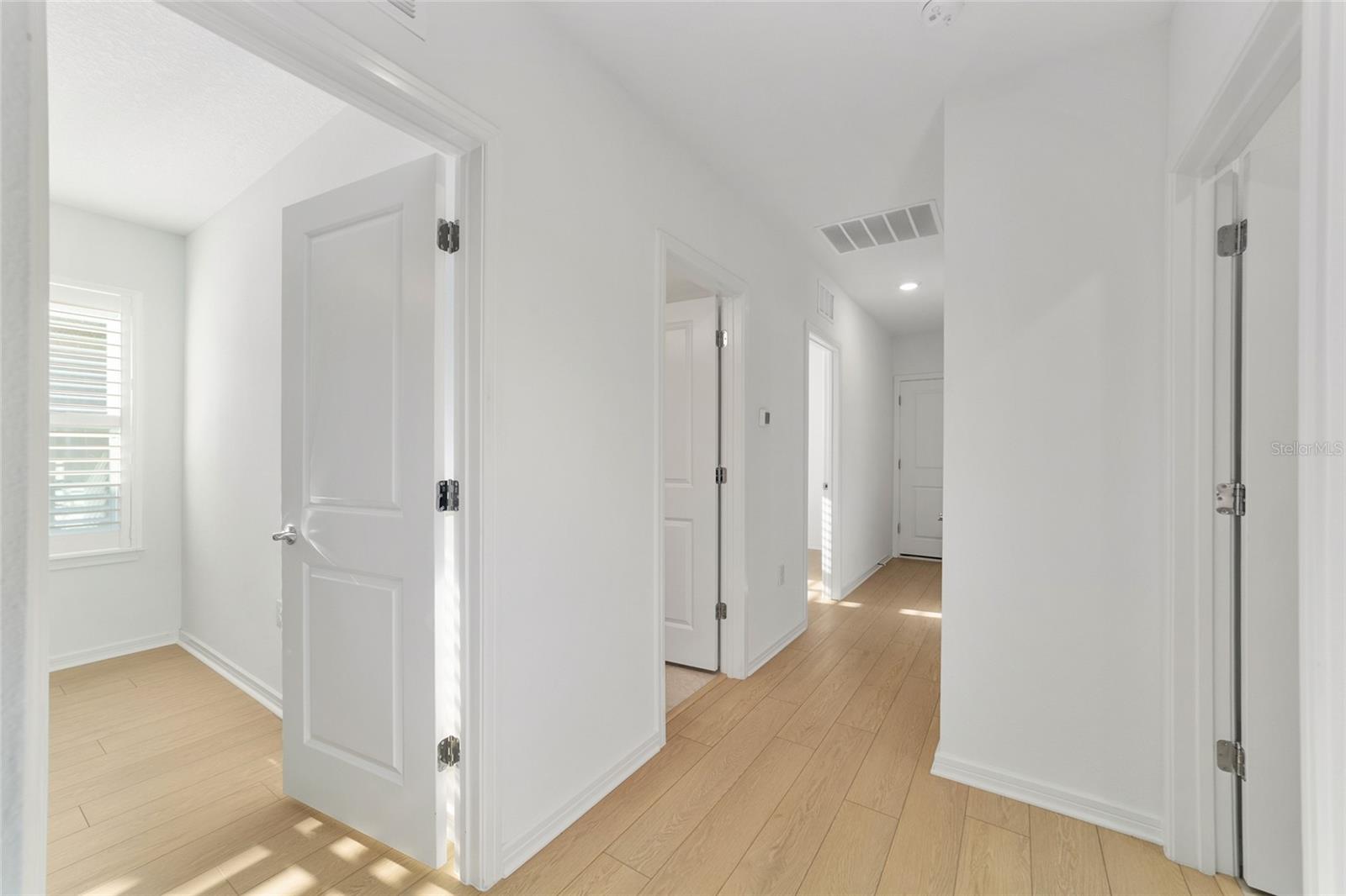 Image 30 of 58 For 5543 85th Avenue Road