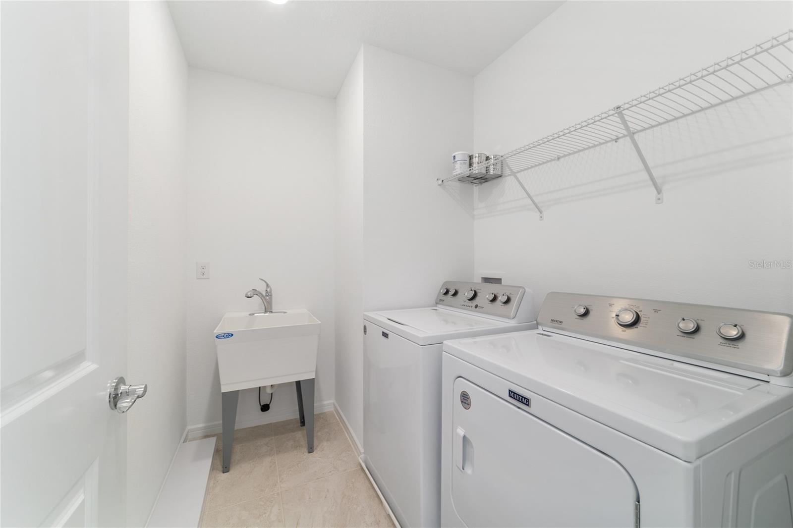 Image 38 of 58 For 5543 85th Avenue Road