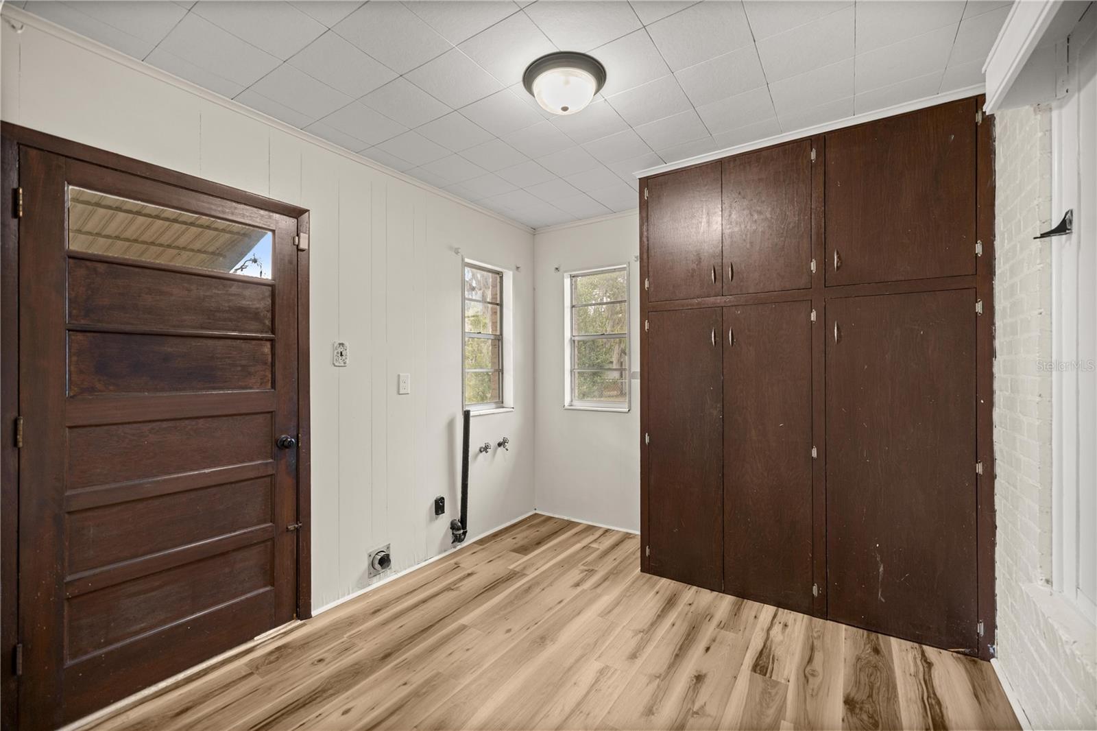 Image 17 of 36 For 7018 222nd Street