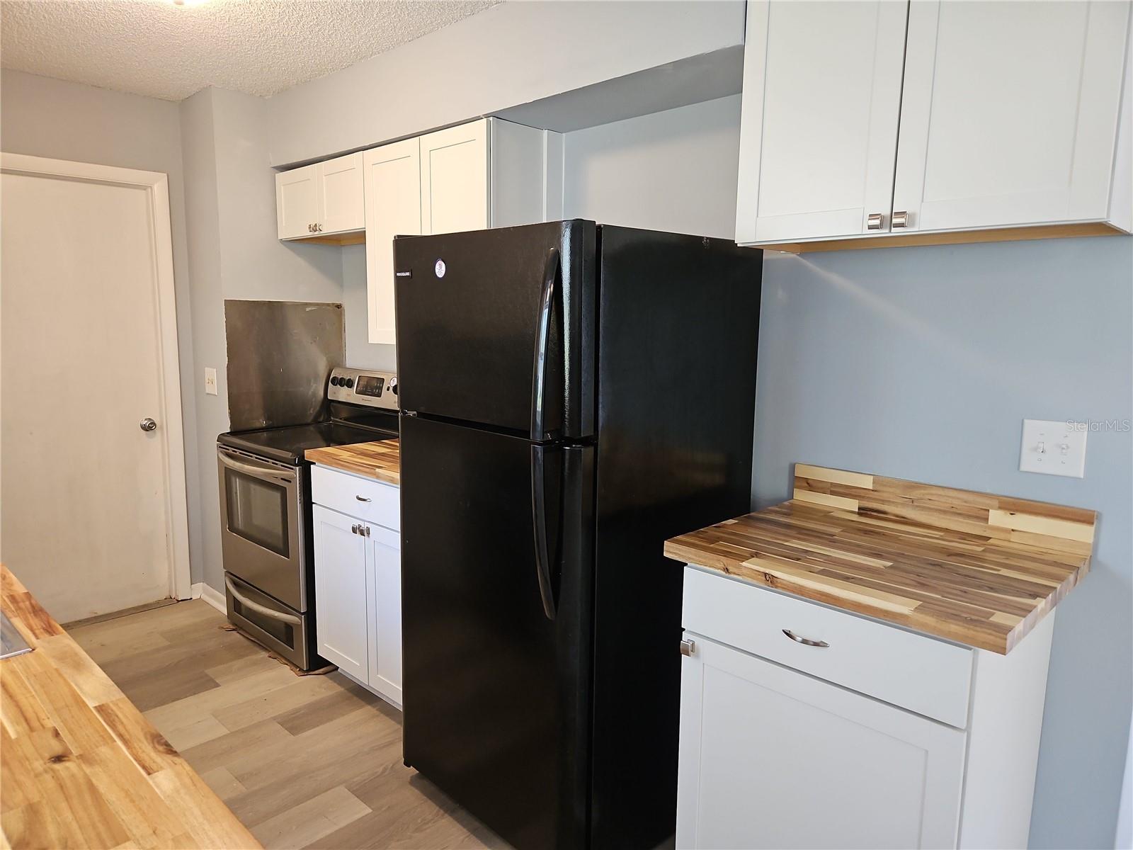 Image 4 of 18 For 2645 44th Street