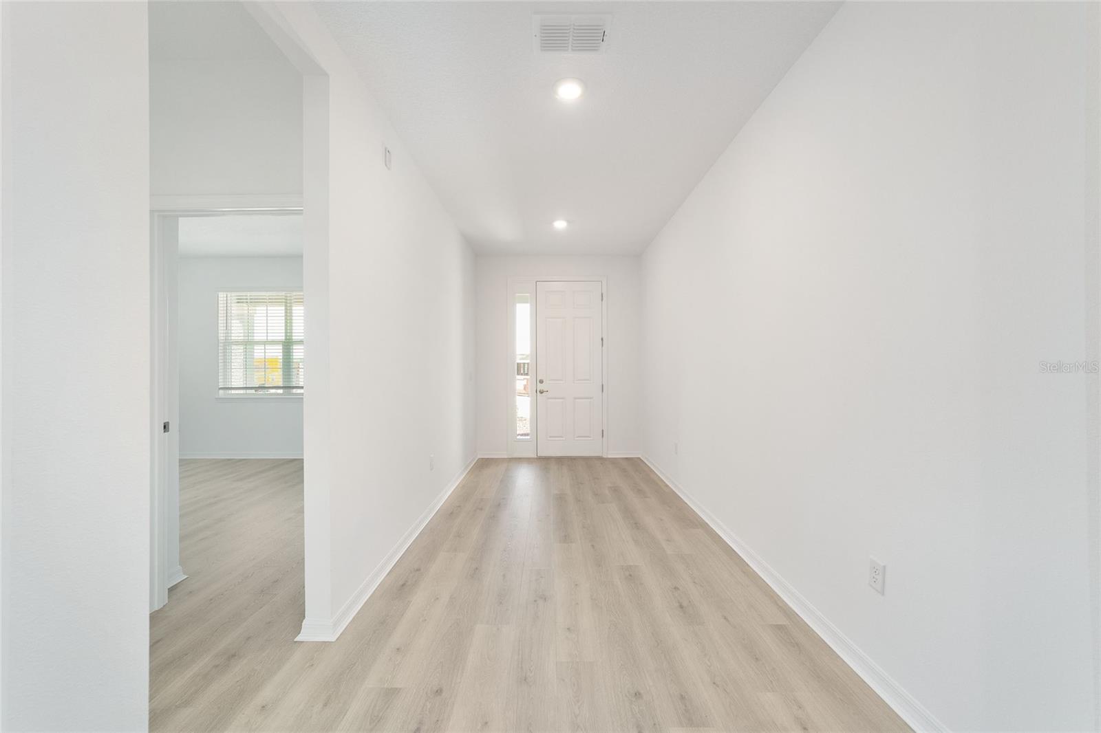 Image 10 of 44 For 10339 105th Terrace