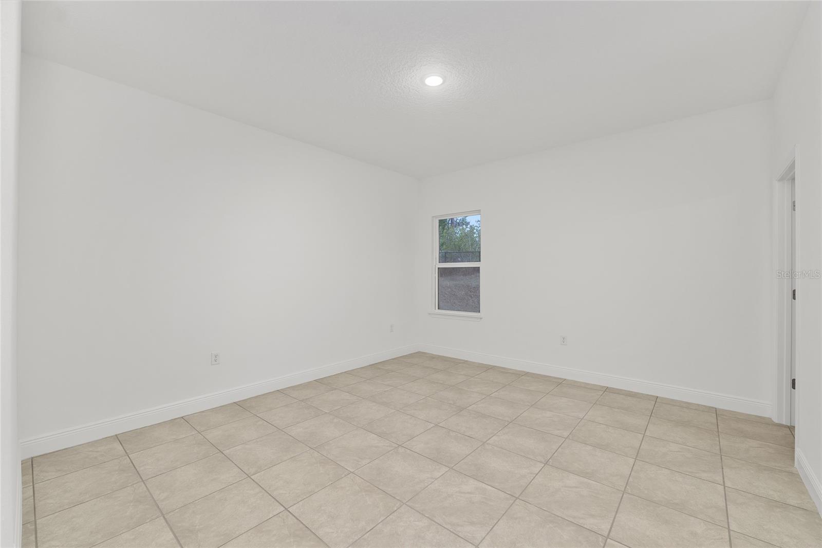 Image 15 of 40 For 3872 Baton Lane