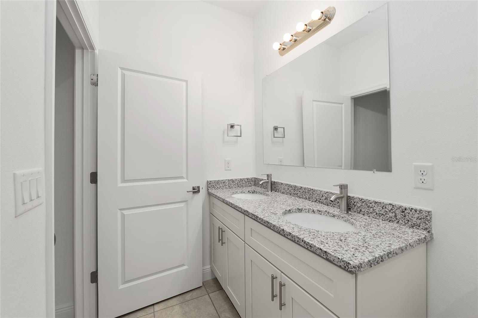 Image 20 of 40 For 3872 Baton Lane