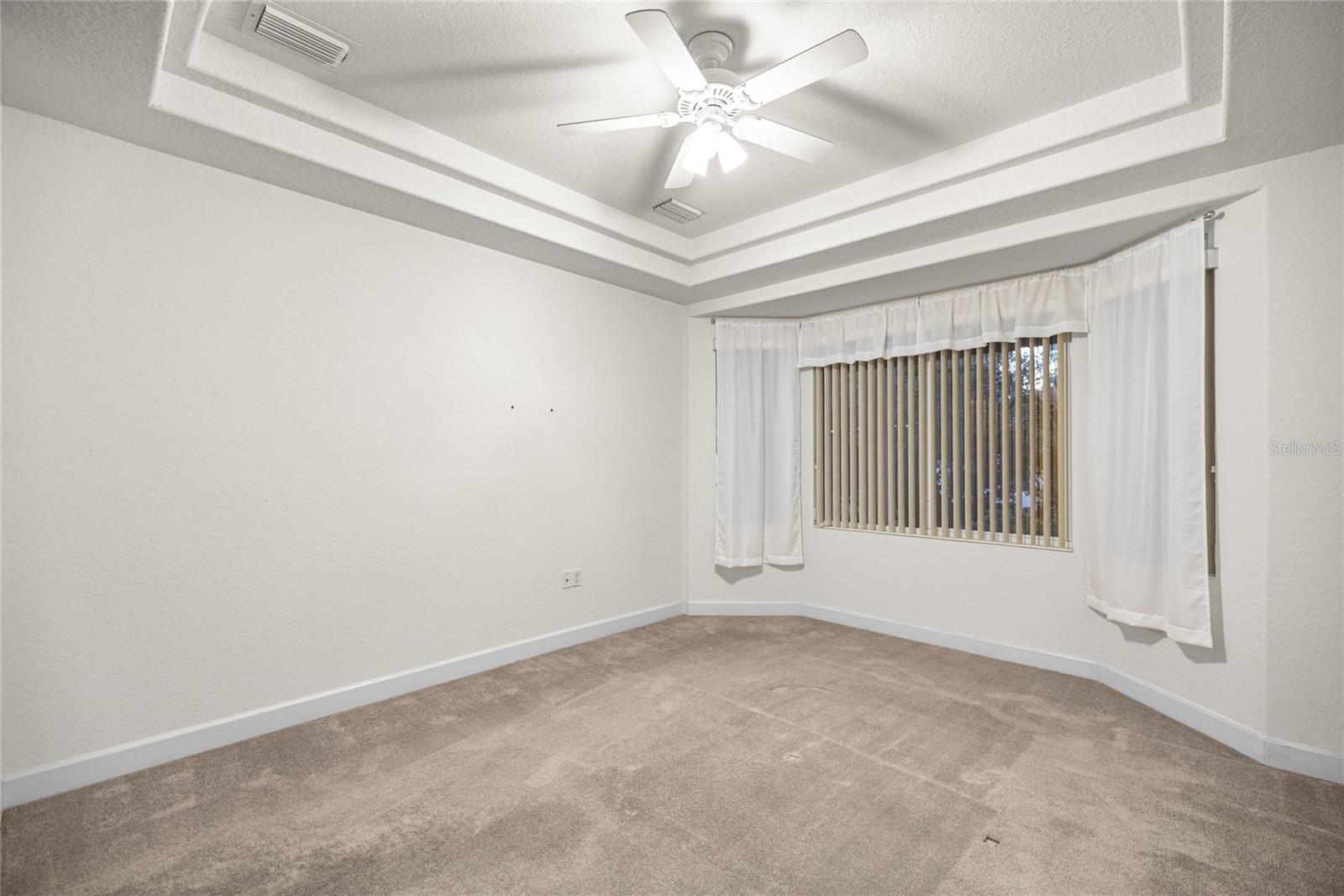 Image 25 of 76 For 9512 124th Loop