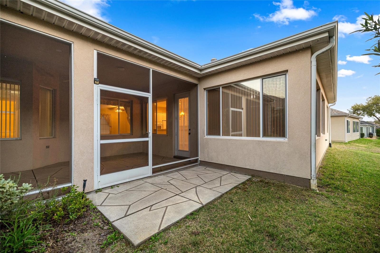 Image 31 of 76 For 9512 124th Loop