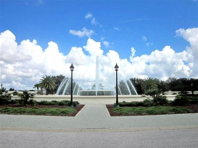 Image 40 of 76 For 9512 124th Loop