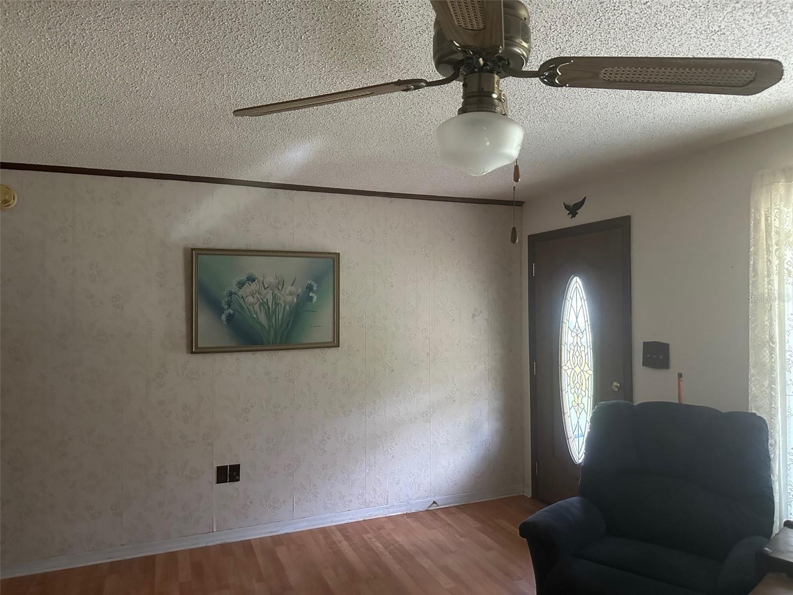 Image 3 of 18 For 1316 17th Street