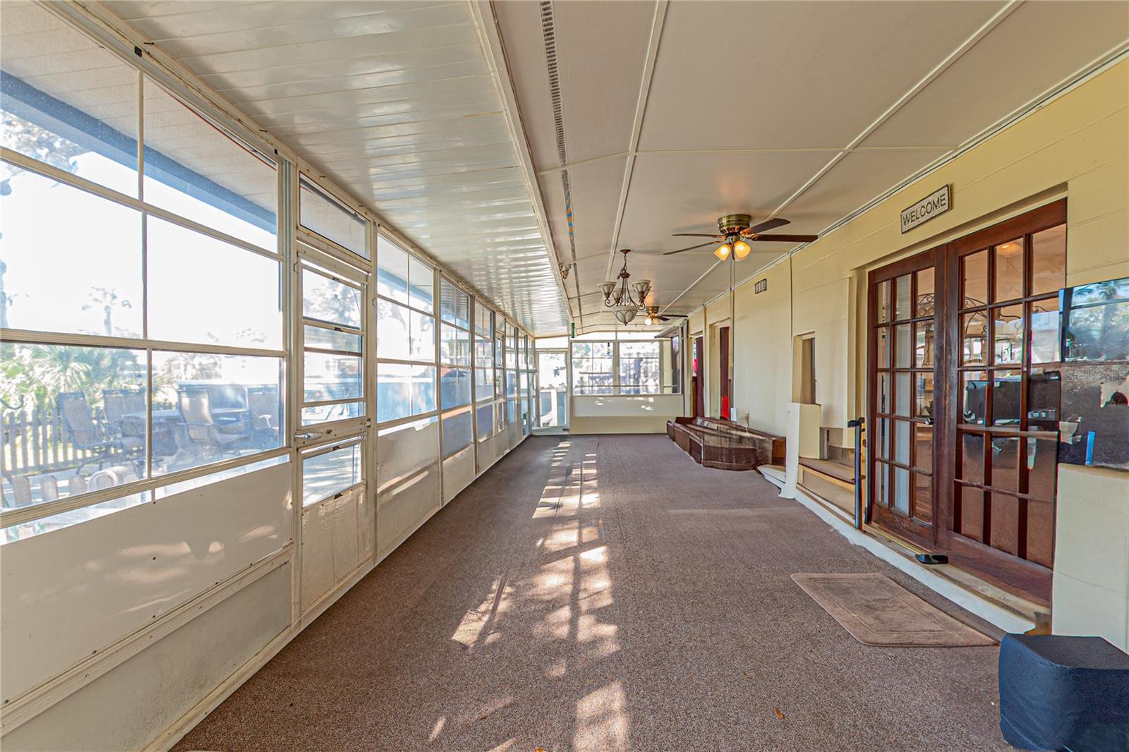 Image 16 of 56 For 10376 43rd Court