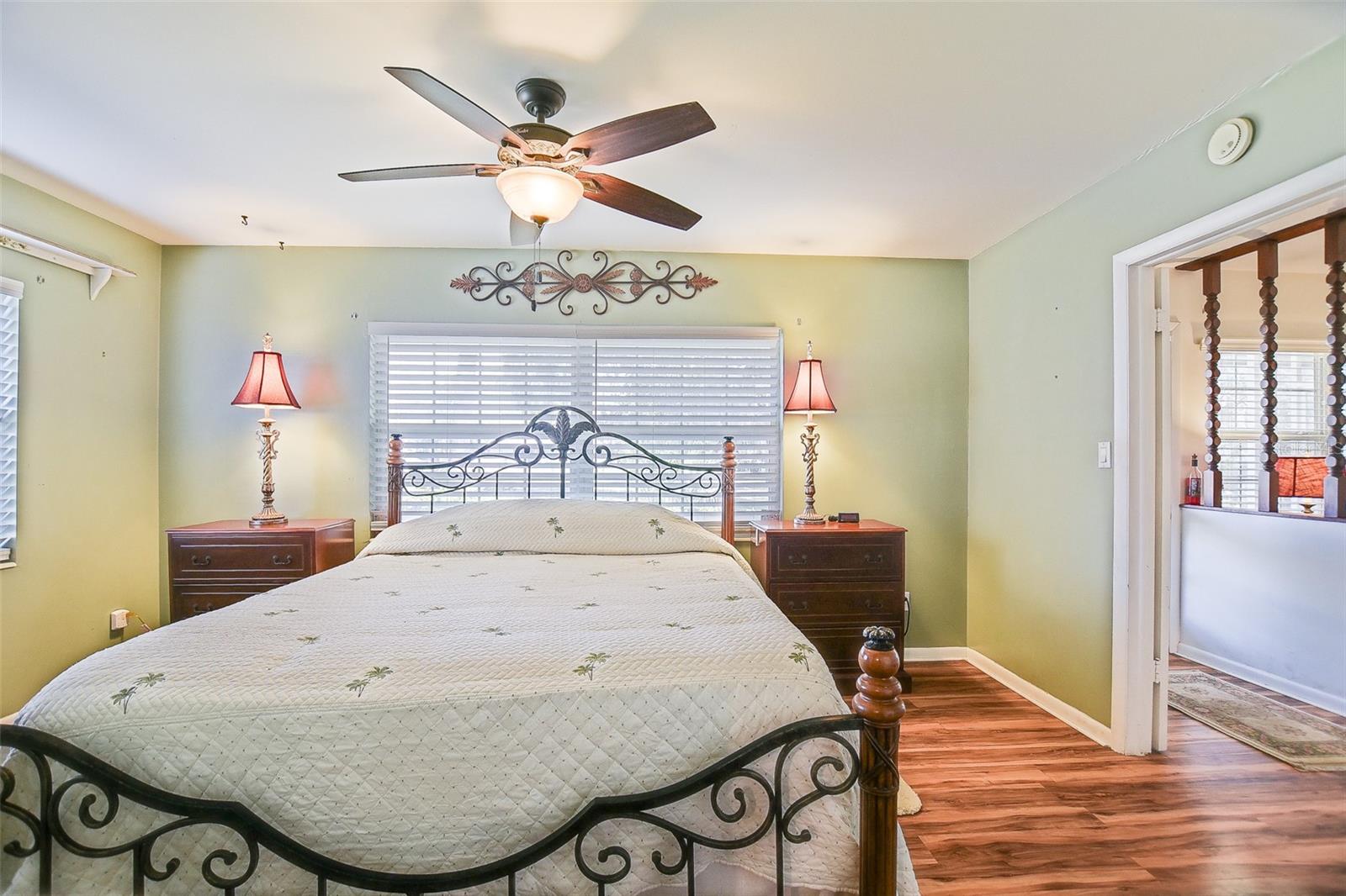 Image 38 of 56 For 10376 43rd Court