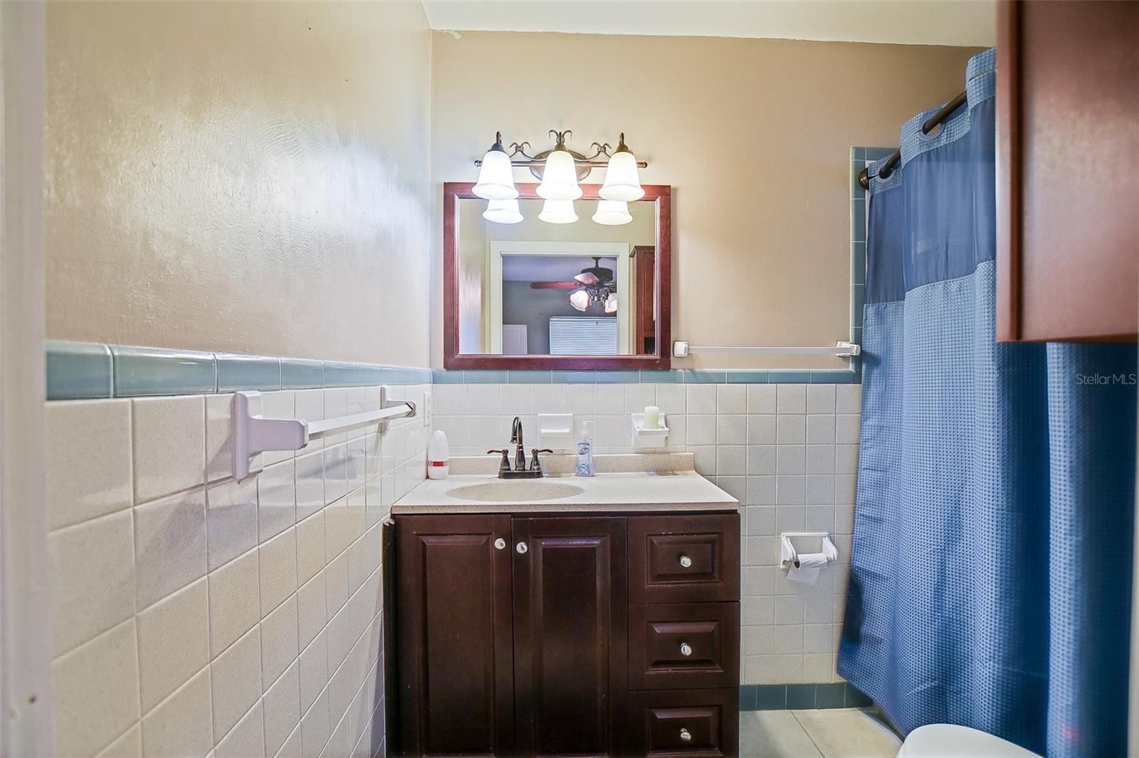 Image 42 of 56 For 10376 43rd Court