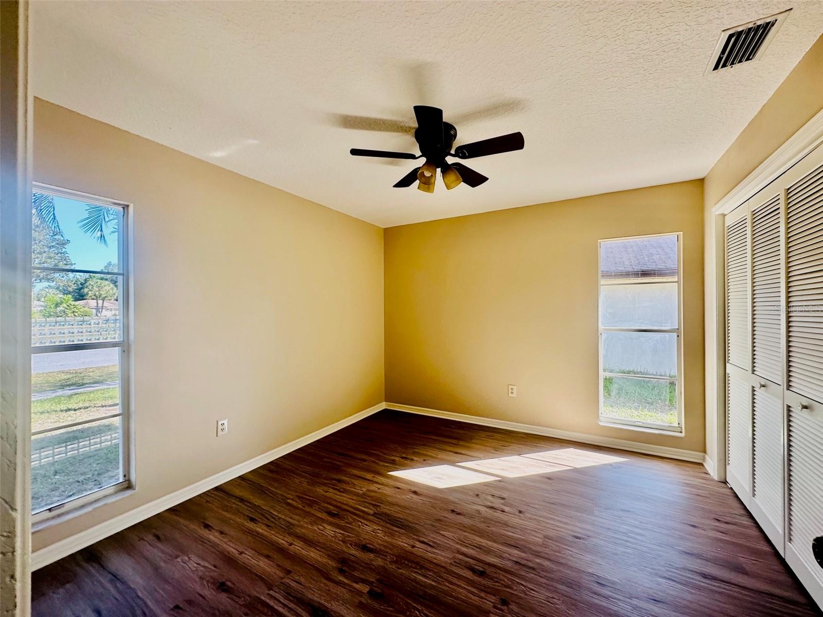 Image 4 of 10 For 15082 38th Circle